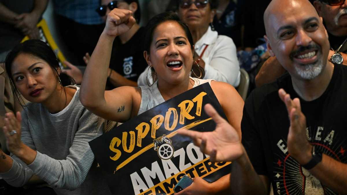 Amazon workers in US strike days before Christmas Nexovant